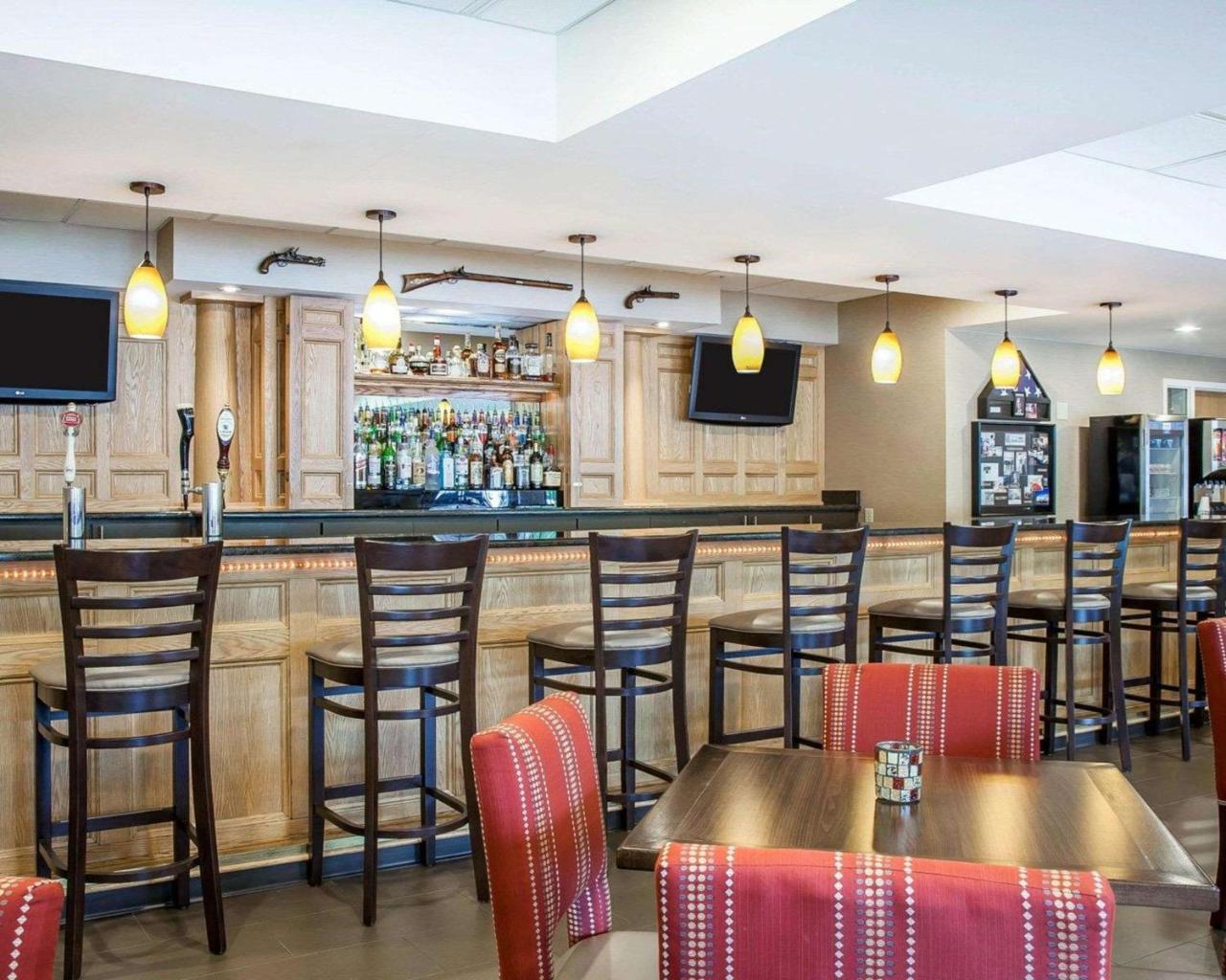 Comfort Inn & Suites Sturbridge-Brimfield 외부 사진